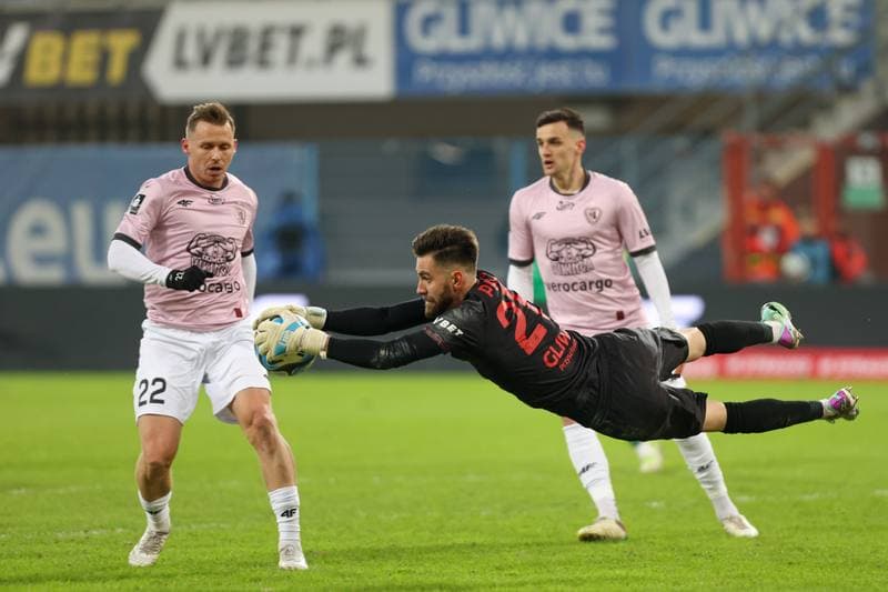 Football. PKO BP Ekstraklasa. Piast Gliwice - Radomiak Radom. 08.03.2024