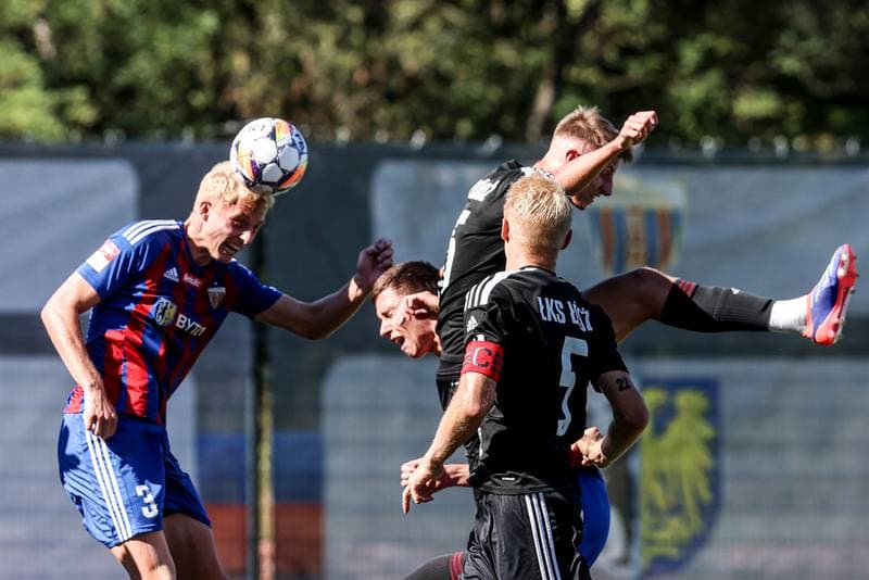 Football. Betclic II liga. Polonia Bytom - LKS II Lodz. 21.09.2024