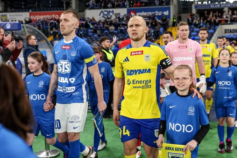 Football. Betclic I Liga. Ruch Chorzow - Arka Gdynia. 08.03.2025