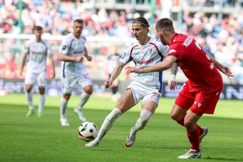 Football. PKO BP Ekstraklasa. Gornik Zabrze - Widzew Lodz. 27.04.2025