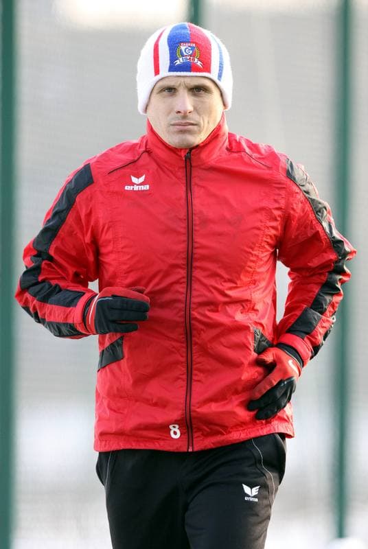 Football. Sparing. Gornik Zabrze - Janina Libiaz. 28.01.2011