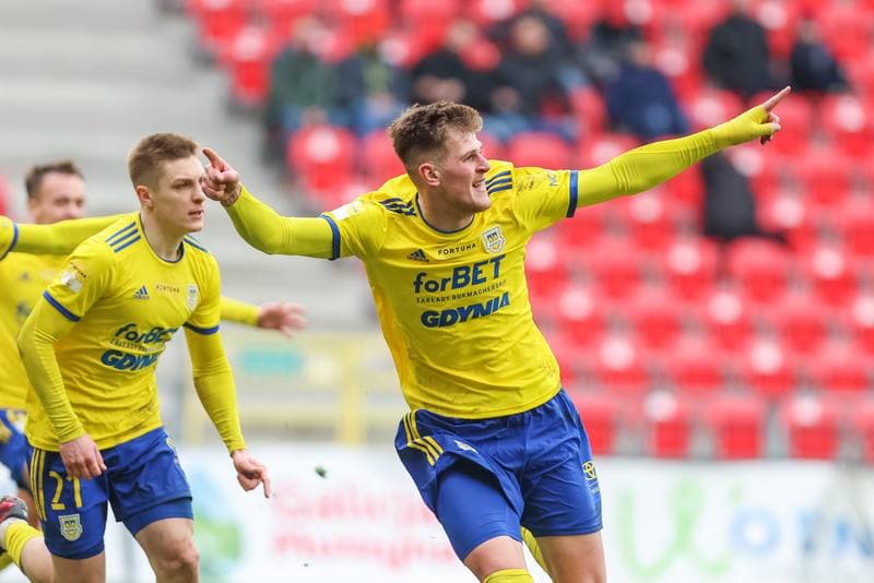 Football. Fortuna I Liga. GKS Tychy - Arka Gdynia. 08.04.2023