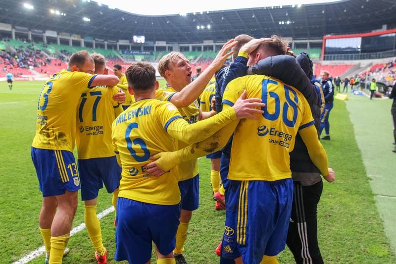 Football. Fortuna I Liga. GKS Tychy - Arka Gdynia. 08.04.2023