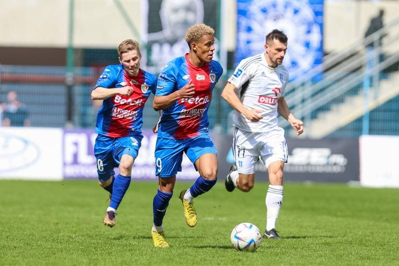 Football. PKO BP Ekstraklasa. Piast Gliwice - Wisla Plock. 16.04.2023