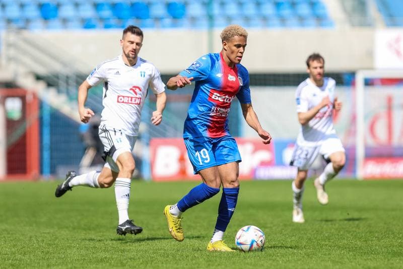 Football. PKO BP Ekstraklasa. Piast Gliwice - Wisla Plock. 16.04.2023