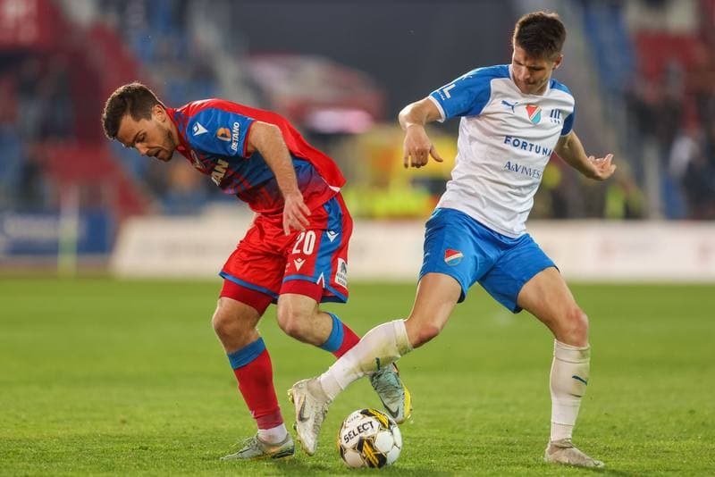 Football. Fortuna:Liga. Banik Ostrava - Viktoria Plzen. 16.04.2023