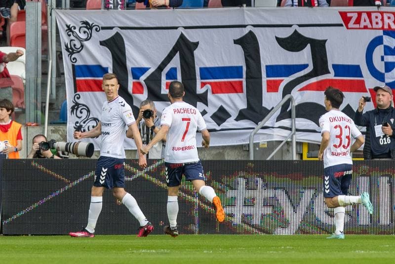 Football. PKO BP Ekstraklasa. Gornik Zabrze - Slask Wroclaw. 23.04.2023