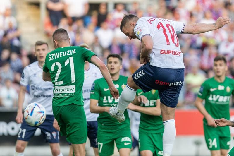 Football. PKO BP Ekstraklasa. Gornik Zabrze - Slask Wroclaw. 23.04.2023