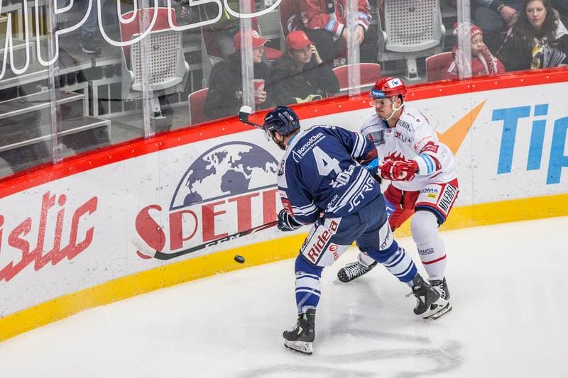 Ice Hockey. Tipsport Extraliga. Ocelari Trinec - Vitkovice Ridera. 21.11.2019
