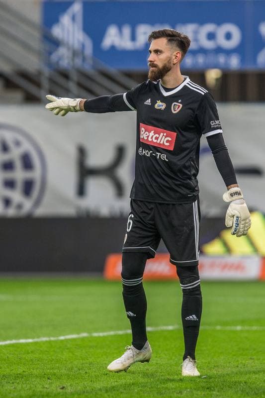 Football. PKO BP Ekstraklasa. Piast Gliwice - Gornik Zabrze. 12.04.2021