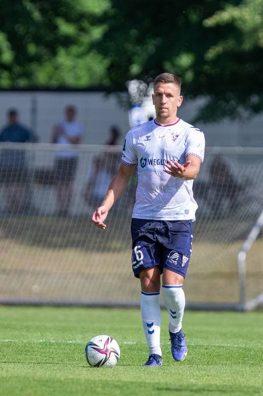 Football. Sparing. Gornik Zabrze - Puszcza Niepolomice. 24.06.2022