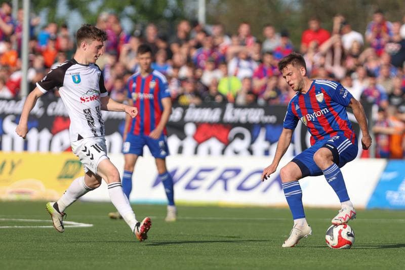 Football. II Liga. Polonia Bytom - Sandecja Nowy Sacz. 03.05.2024