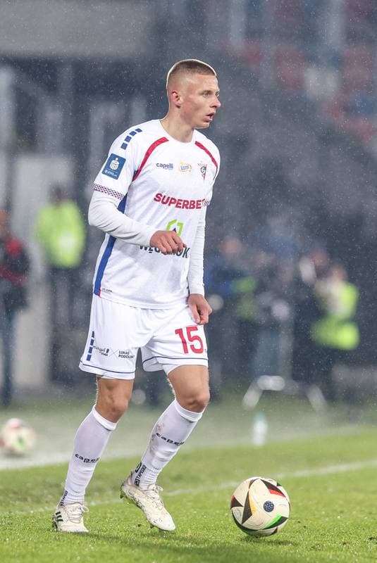 Football. PKO BP Ekstraklasa. Gornik Zabrze - Lech Poznan. 06.12.2024