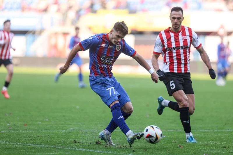 Football. PKO BP Ekstraklasa. Piast Gliwice - Cracovia Krakow. 08.12.2024