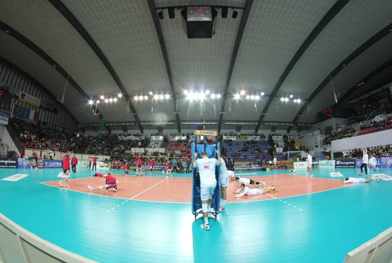 Volleyball. CEV Champions League. ZAKSA Kedzierzyn-Kozle - Trentino Volley. 22.12.2011