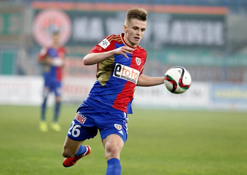 Football. PKO BP Ekstraklasa. Piast Gliwice - Zaglebie Lubin. 31.10.2015