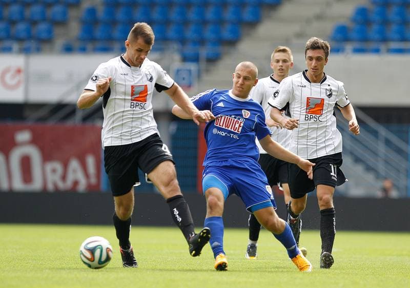 Football. III Liga Opolsko Slaska. Piast II Gliwice - Szombierki Bytom. 22.08.2015