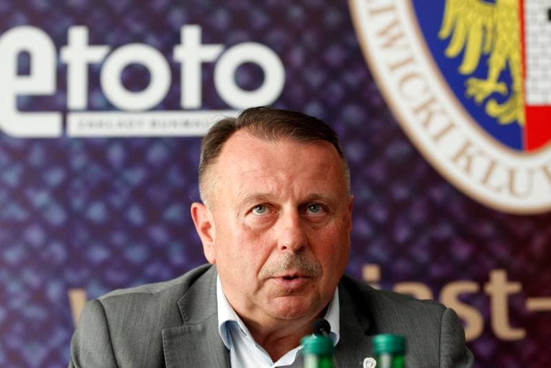 Football. Piast Gliwice. Press Conference. 01.09.2016