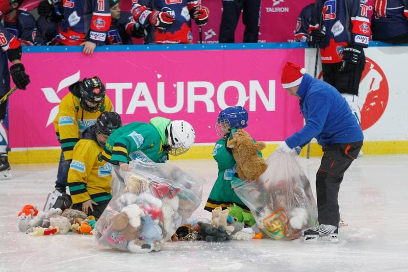 Ice Hockey. Polska Hokej Liga. Tauron KH GKS Katowice - Nesta Torun. 06.12.2016