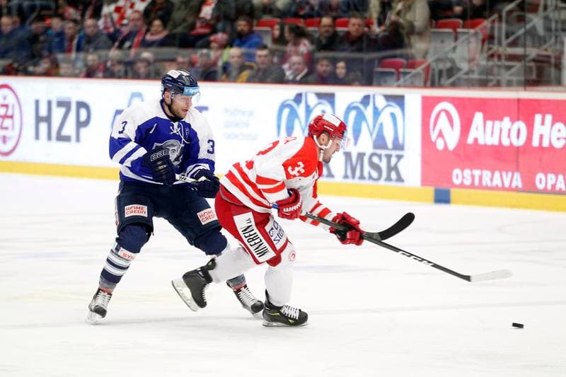 Ice Hockey. Tipsport Extraliga. Ocelari Trinec - Bili Tygri Liberec. 05.02.2017