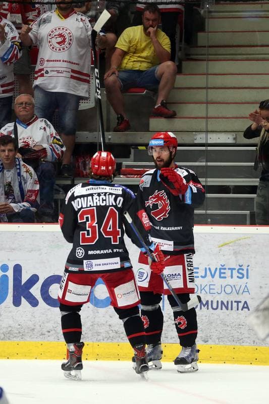 Ice Hockey. Tipsport Extraliga. Ocelari Trinec - Kometa Brno. 22.04.2018