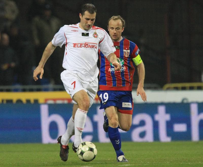 Football. Bytom Ekstraklasa. Polonia Bytom - Wisla Krakow. 20.03.2011