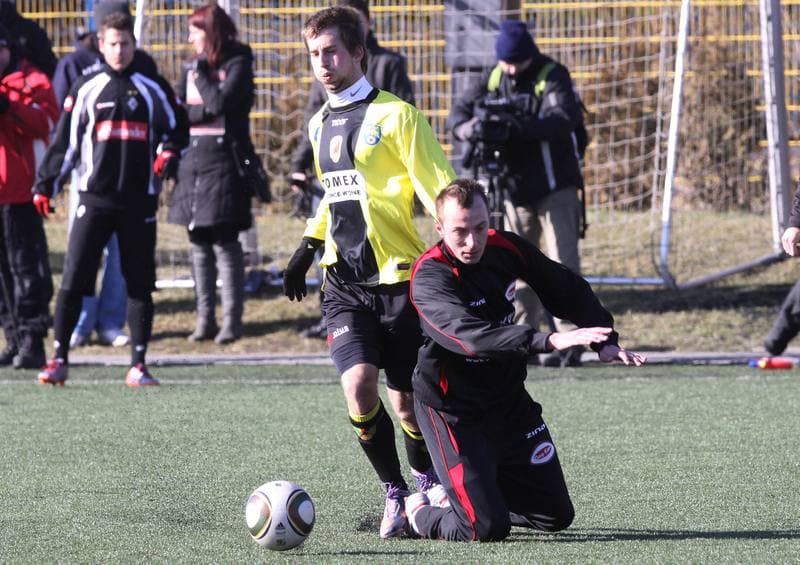 Football. Sparing. GKS Tychy - Ruch Radzionkow. 12.02.2011
