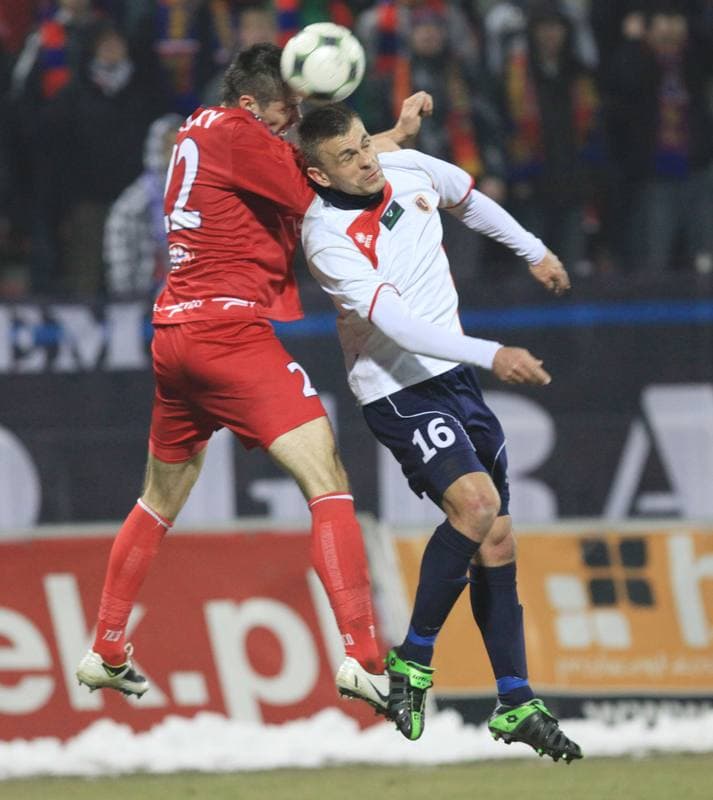 Football. Ekstraklasa. Odra Wodzislaw - Piast Gliwice. 12.03.2010