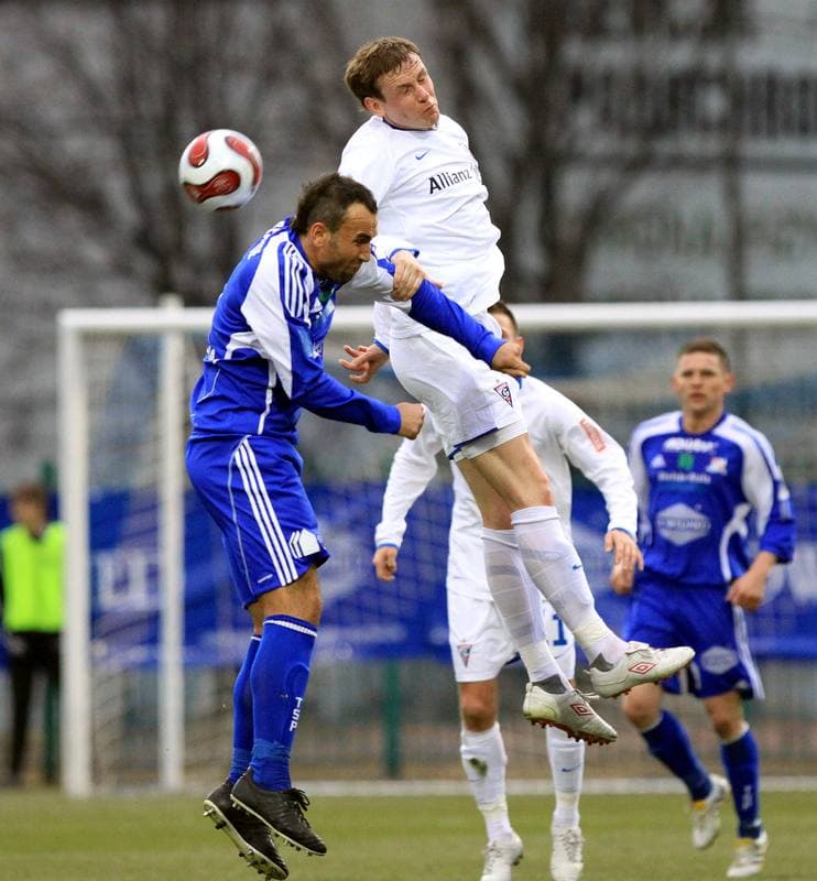 Football. I liga. Podbeskidzie Bielsko-Biala - Gornik Zabrze. 20.03.2010