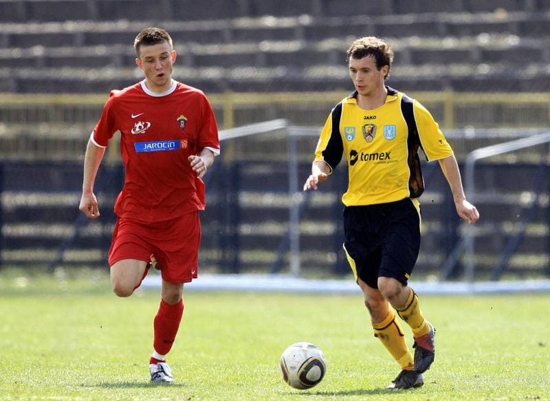 Football. II liga grupa zachodnia. Ruch Radzionkow - Jarota Jarocin. 03.04.2010