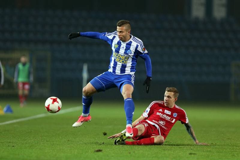 Football. Nice I Liga. Ruch Chorzow - Wigry Suwalki. 22.11.2017