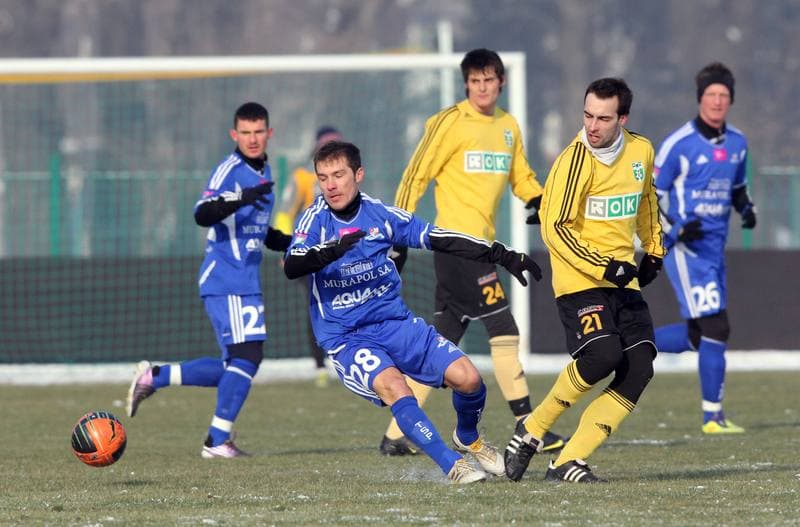 Football. Sparing. Podbeskidzie Bielsko-Biala - MFK Karvina. 11.02.2012