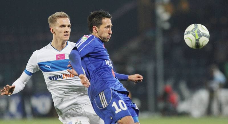 Football. T-Mobile Ekstraklasa. Ruch Chorzow - Lech Poznan. 24.02.2013