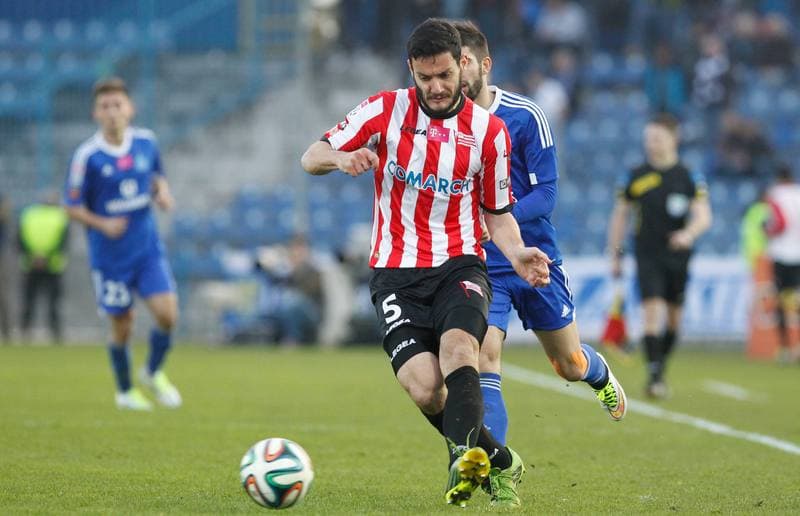 Football. T-Mobile Ekstraklasa. Ruch Chorzow - Cracovia Krakow. 10.04.2015