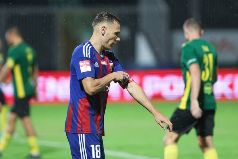 Football. Betclic II liga. GKS Jastrzebie - Polonia Bytom. 17.08.2024