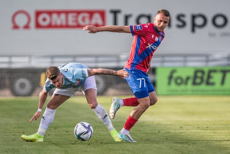 Football. PKO BP Ekstraklasa. Rakow Czestochowa - Piast Gliwice. 10.05.2021