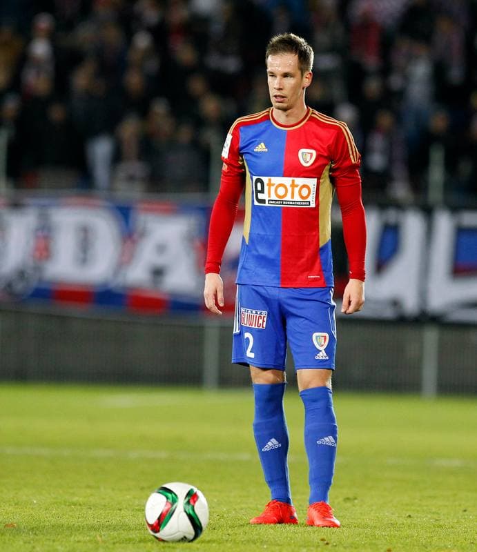 Football. PKO BP Ekstraklasa. Gornik Zabrze - Piast Gliwice. 01.12.2015