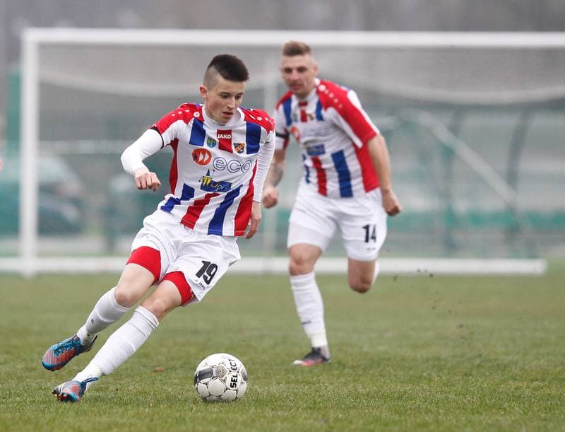 Football. III Liga. Grunwald Ruda Slaska - Odra Opole. 26.03.2016
