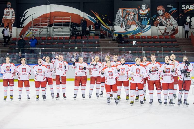 Ice Hockey. Women's World Championship Division 1B. Korea - Poland. 11.04.2022