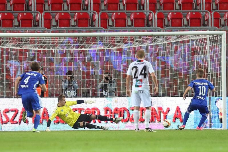 Football. Nice I Liga. GKS Tychy - Pogon Siedlce. 30.09.2017