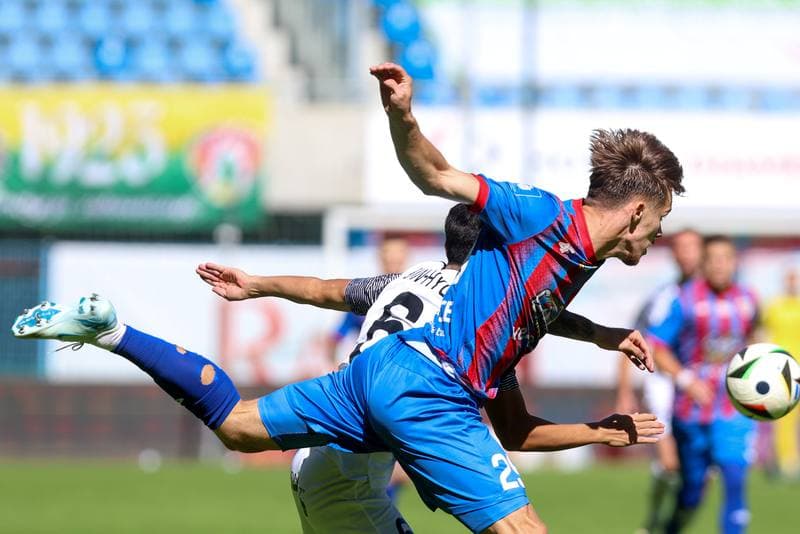 Football. PKO BP Ekstraklasa. Piast Gliwice - Puszcza Niepolomice. 15.09.2024