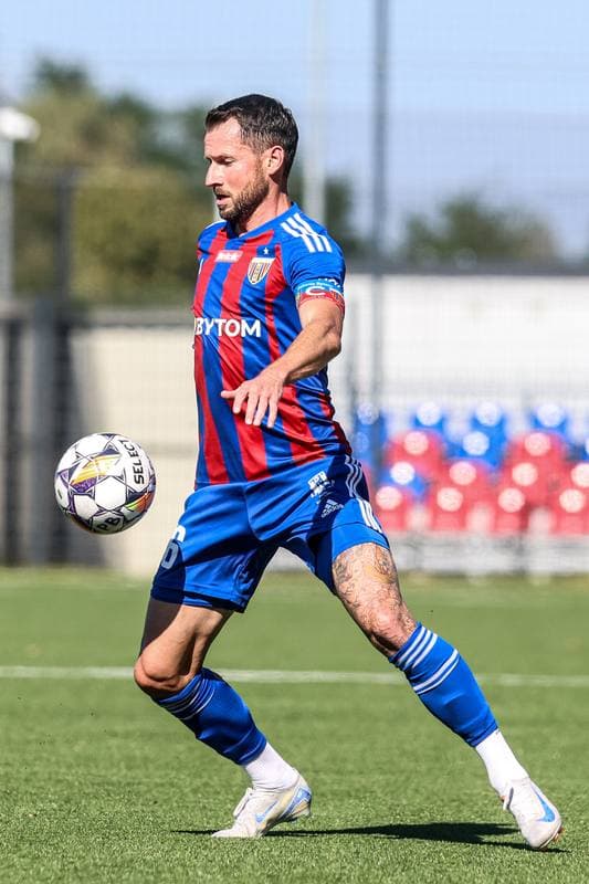 Football. Betclic II liga. Polonia Bytom - LKS II Lodz. 21.09.2024