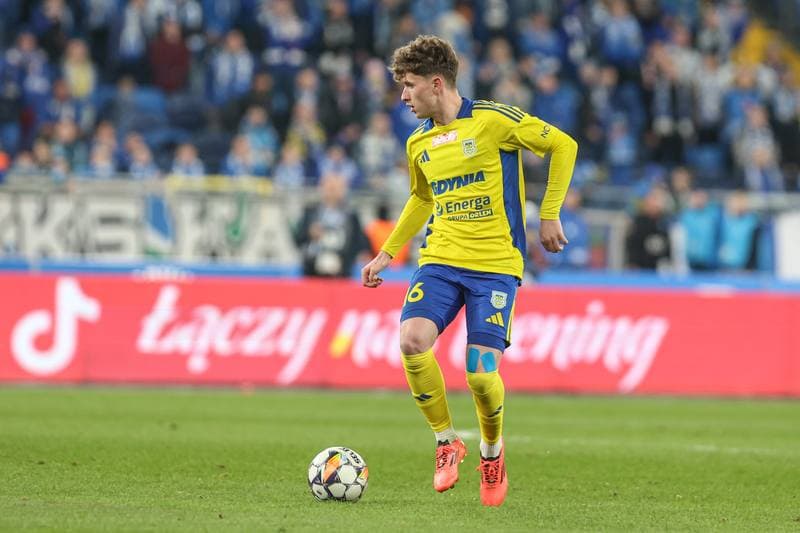 Football. Betclic I Liga. Ruch Chorzow - Arka Gdynia. 08.03.2025