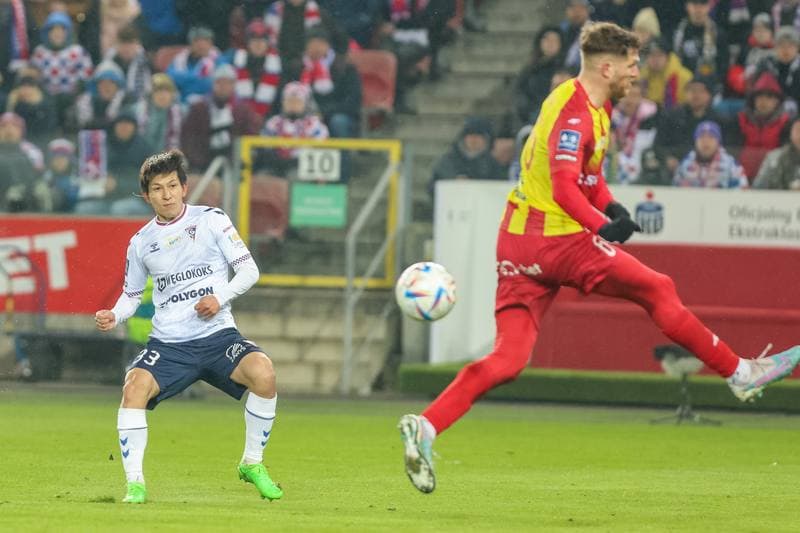 Football. PKO BP Ekstraklasa. Gornik Zabrze - Korona Kielce. 06.04.2023