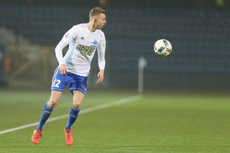 Football. II Liga. Ruch Chorzow - Gornik Leczna. 01.12.2018
