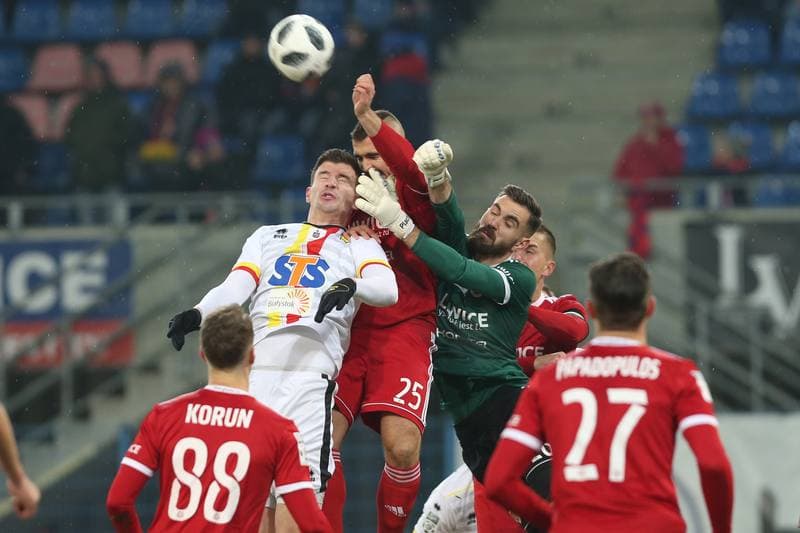 Football. Lotto Ekstraklasa. Piast Gliwice - Jagiellonia Bialystok. 21.12.2018