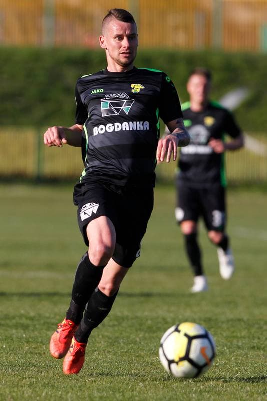 Football. II Liga. Rozwoj Katowice - Gornik Leczna. 18.04.2019