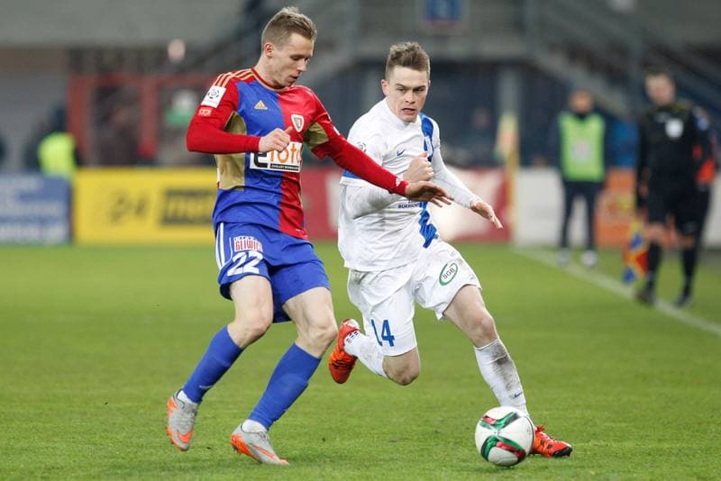 Football. PKO BP Ekstraklasa. Piast Gliwice - Lech Poznan. 20.12.2015
