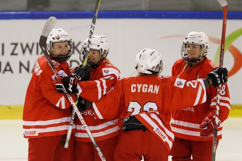Ice Hockey. Women's World Championship. Latvia - Poland. 12.04.2017