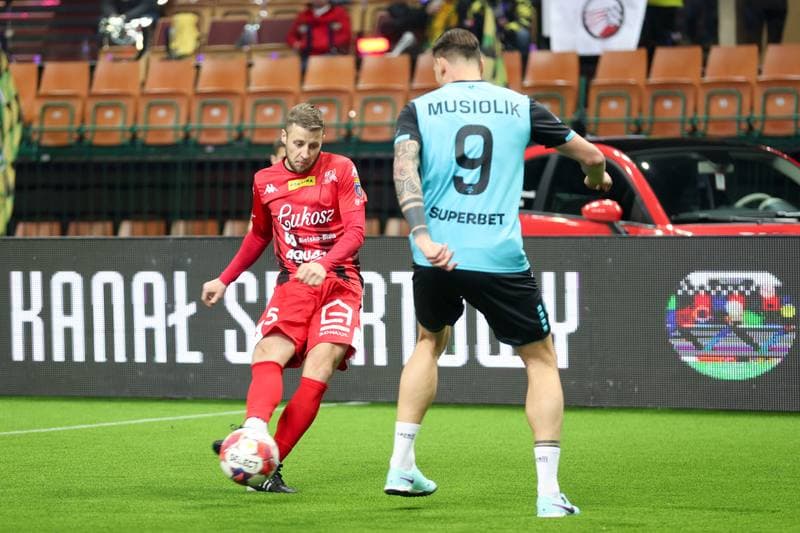 Football. Spodek Super Cup. Gornik Zabrze - Podbeskidzie Bielsko-Biala. 14.01.2024
